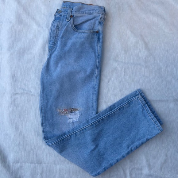 Levi's 501 150th Anniversary Edition Light Wash Distressed Denim Jeans W27 L30 - Picture 9 of 10